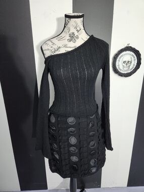 One-Shoulder Ribbed Sweater